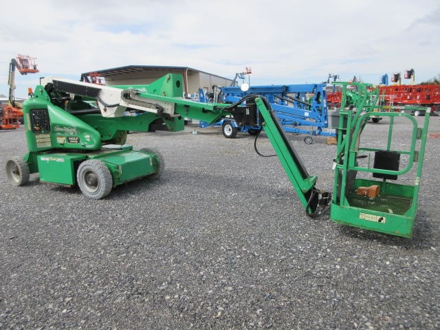 Used 2015 JLG E400AJPN Articulating Boom Lift