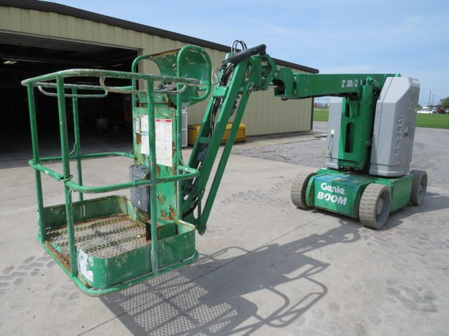 Used 2016 GENIE Z-30/20N RJ Articulating Boom Lift