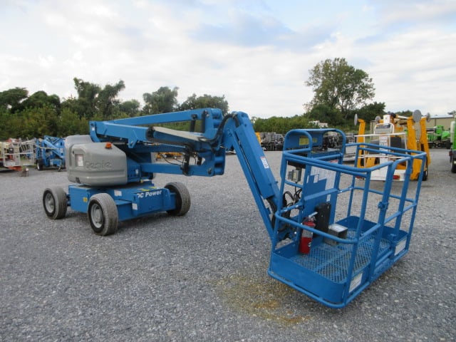 Used 2016 GENIE Z-45/25J DC Articulating Boom Lift