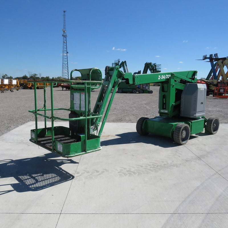 Used 2016 GENIE Z-34/22N Articulating Boom Lift, photo 2