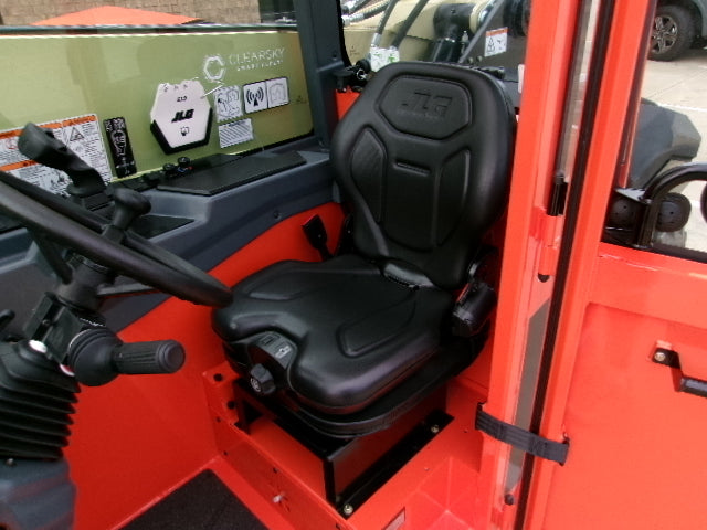 New 2026 JLG 519 Telehandler Forklift