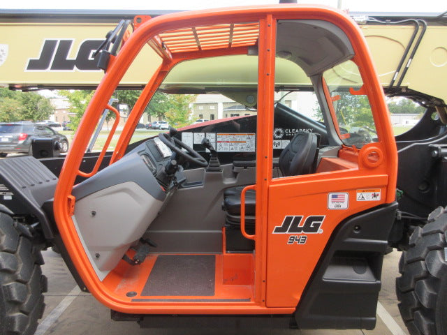 New 2025 JLG 943 Telehandler Forklift