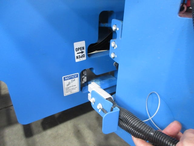 New 2026 GENIE Z-34/22N Articulating Boom Lift