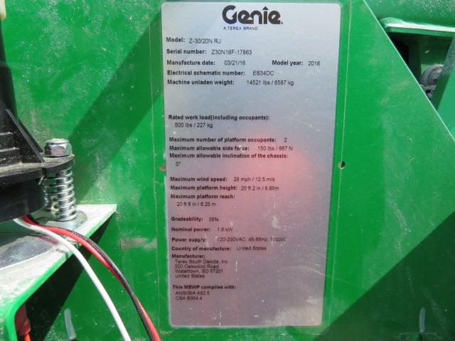 Used 2016 GENIE Z-30/20N RJ Articulating Boom Lift