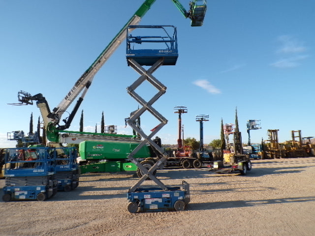 Used 2019 GENIE GS-1930 Scissor Lift, photo 11