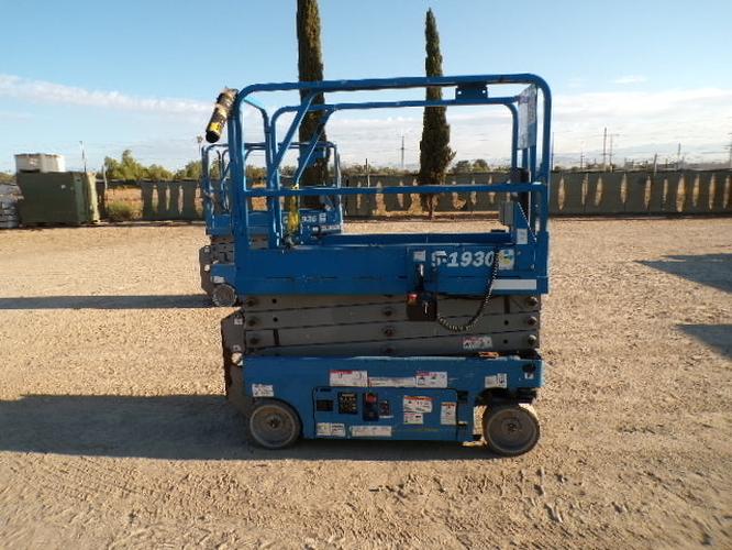 Used 2018 GENIE GS-1930 Scissor Lift, photo 1