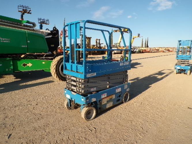Used 2018 GENIE GS-1930 Scissor Lift, photo 5