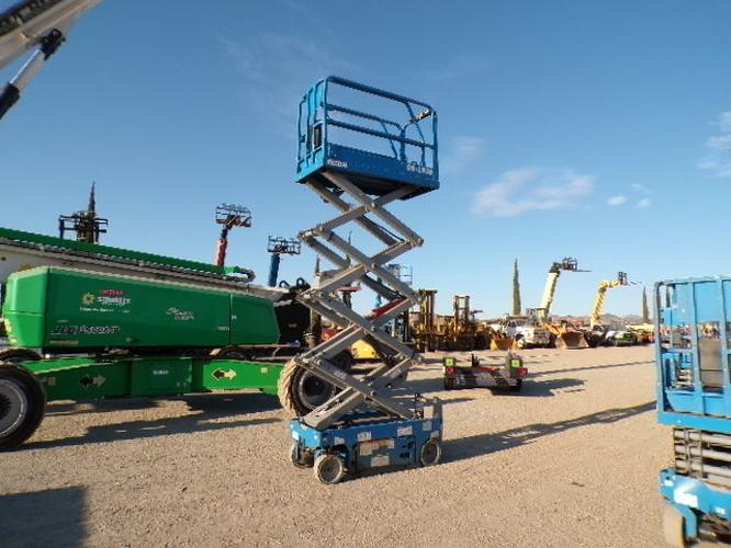 Used 2018 GENIE GS-1930 Scissor Lift, photo 11
