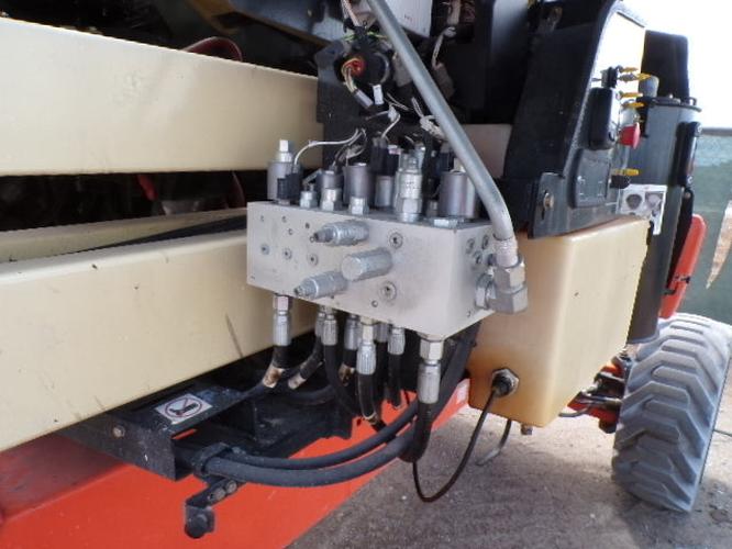 Used 2019 JLG 450AJ Articulating Boom Lift, photo 13