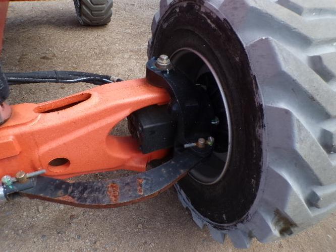 Used 2019 JLG 450AJ Articulating Boom Lift, photo 8