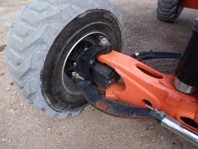 Used 2019 JLG 450AJ Articulating Boom Lift, photo 9