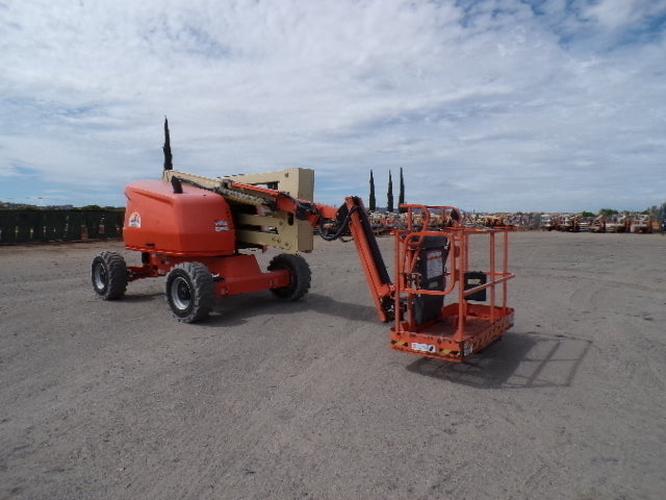 Used 2019 JLG 450AJ Articulating Boom Lift, photo 3