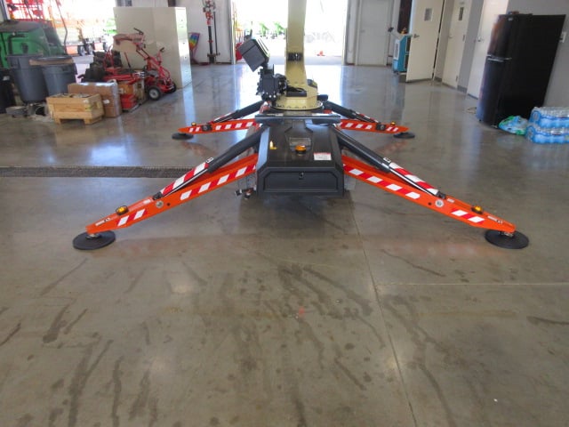 New 2026 JLG X600AJ Tracked-Drive Boom Lift