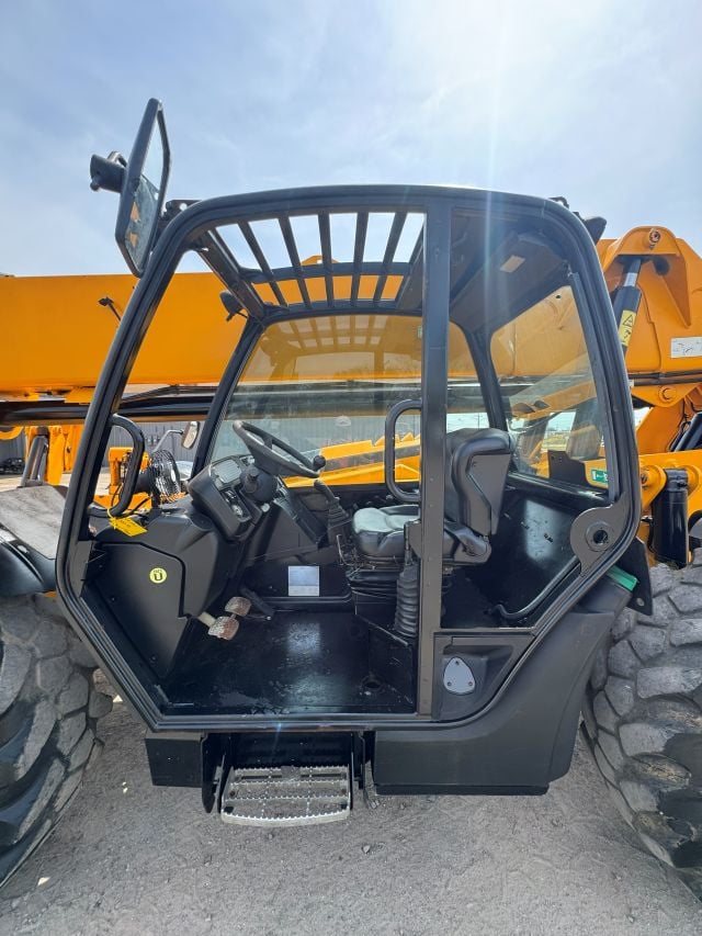 Used 2017 JCB 510-56 Telehandler Forklift