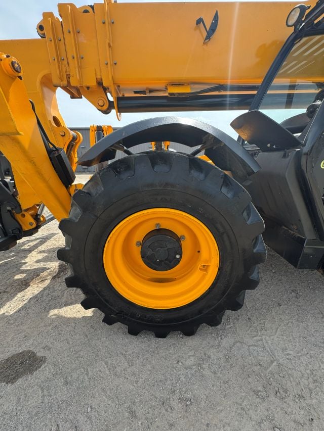 Used 2017 JCB 510-56 Telehandler Forklift