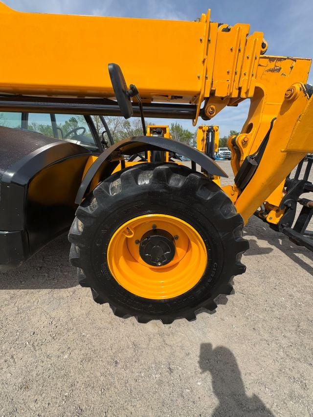 Used 2017 JCB 510-56 Telehandler Forklift