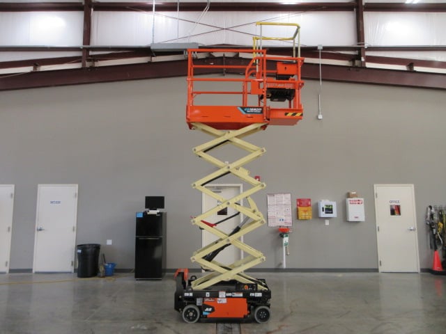 New 2026 JLG ES1930M Scissor Lift