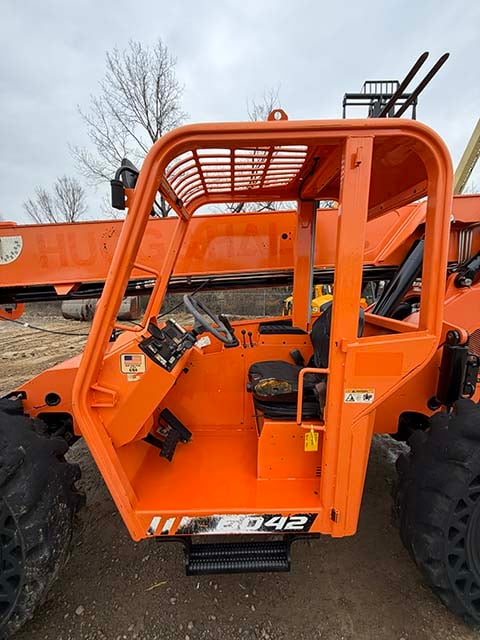 Used 2017 SKYTRAK 6042 Telehandler Forklift