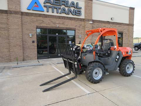 New 2026 JLG E313 Telehandler Forklift
