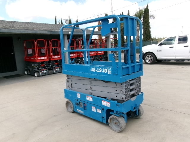 Used 2017 GENIE GS-1930 Scissor Lift