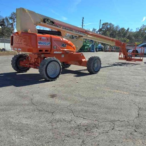Used 2017 JLG M600JP Articulating Boom Lift