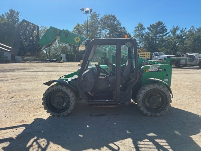 Used 2017 JCB 525-60 Telehandler Forklift, photo 1