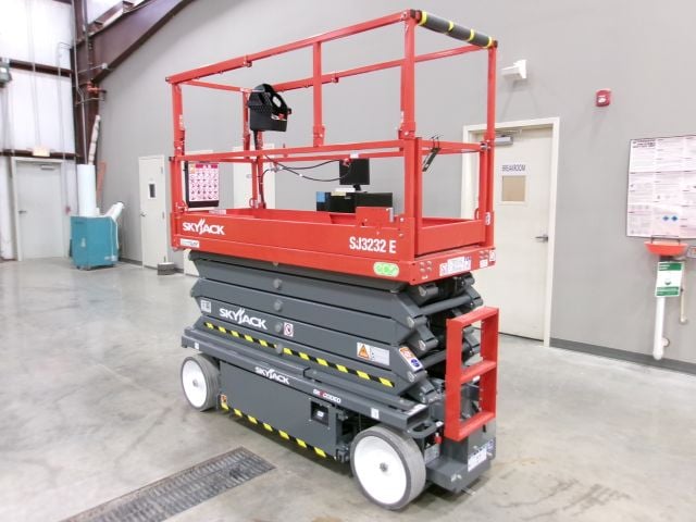 New 2026 SKYJACK SJ3232 E Scissor Lift