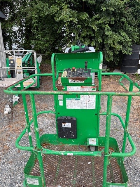 Used 2016 GENIE Z-30/20N RJ Articulating Boom Lift