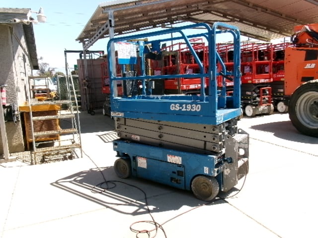 Used 2017 GENIE GS-1930 Scissor Lift