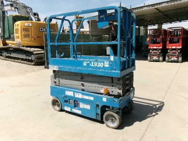 Used 2015 GENIE GS-1930 Scissor Lift