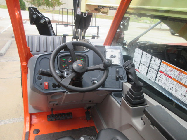 New 2026 JLG 1055 Telehandler Forklift