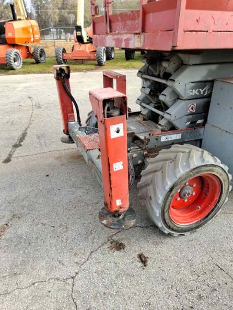 Used 2019 SKYJACK SJ6832 RT Scissor Lift