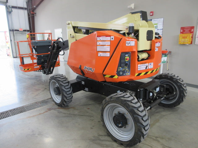 New 2026 JLG 340AJ Articulating Boom Lift