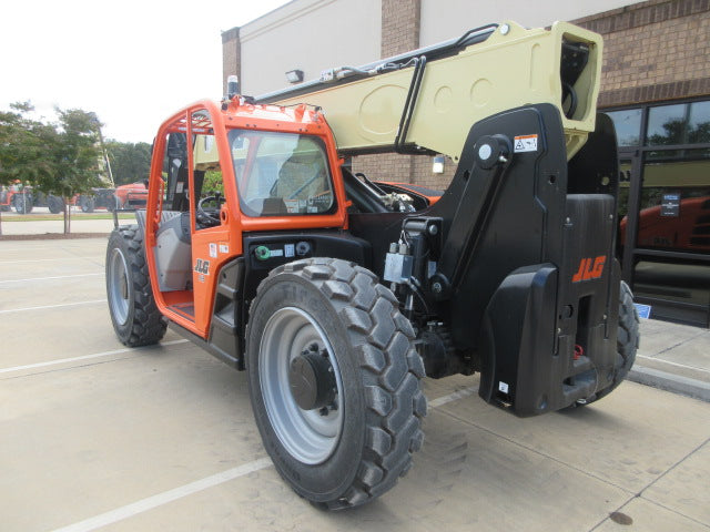 New 2025 JLG 943 Telehandler Forklift