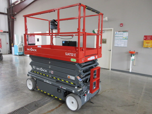 New 2026 SKYJACK SJ4732 E Scissor Lift