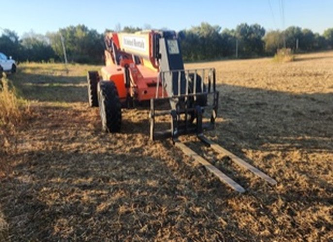 Used 2018 SKYTRAK 6042 Telehandler Forklift, photo 8