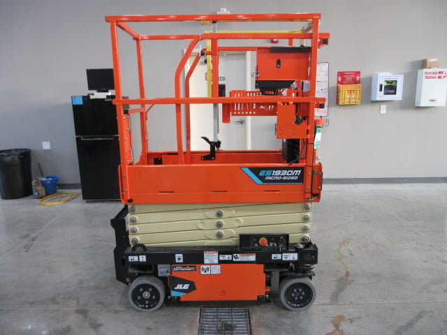 New 2026 JLG ES1930M - Mid-Rail Deck Scissor Lift