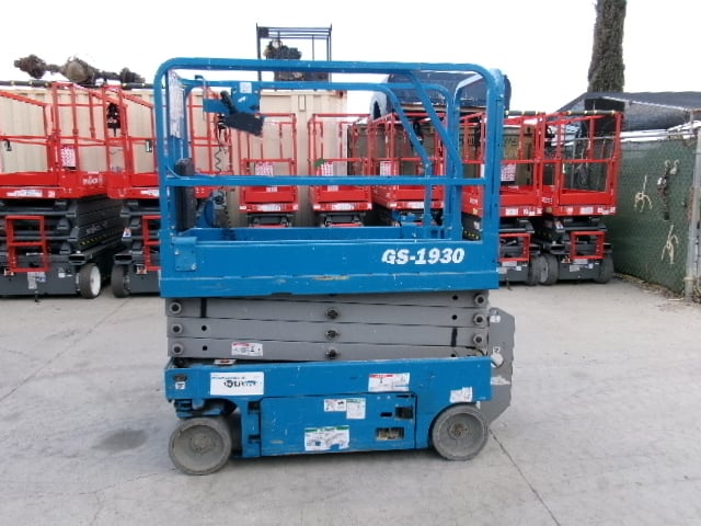 Used 2017 GENIE GS-1930 Scissor Lift
