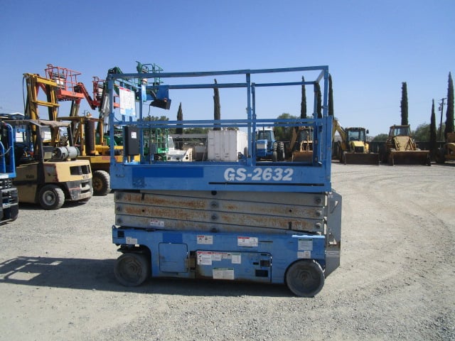 Used 2015 GENIE GS-2632 Scissor Lift