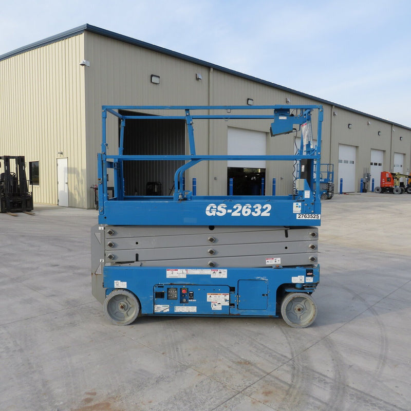 Used 2019 GENIE GS-2632 Scissor Lift, photo 5