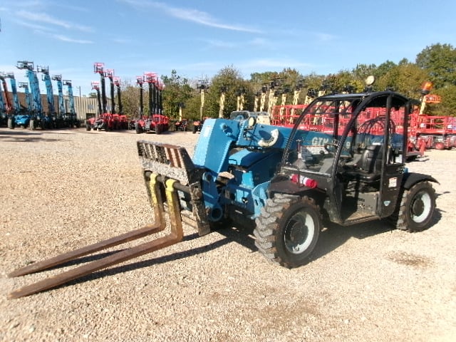 Used 2019 GENIE GTH-5519 Telehandler Forklift