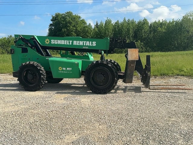 Used 2015 SKYTRAK 10054 Telehandler Forklift