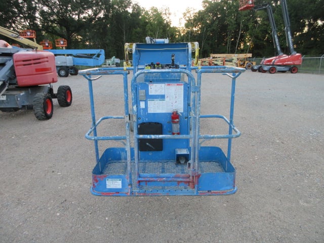 Used 2018 GENIE Z-34/22N Articulating Boom Lift