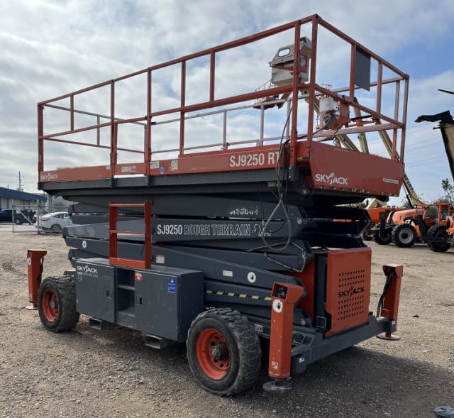 Used 2013 SKYJACK SJ9250 RT Scissor Lift