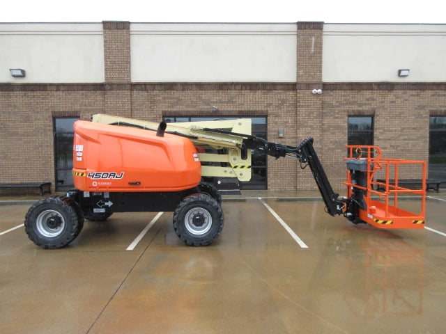 New 2025 JLG 450AJ Articulating Boom Lift