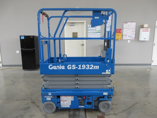New 2025 GENIE GS-1932m Scissor Lift