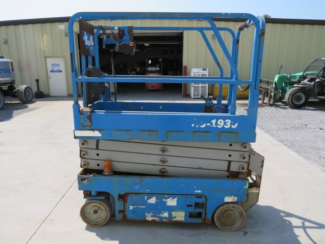 Used 2015 GENIE GS-1930 Scissor Lift