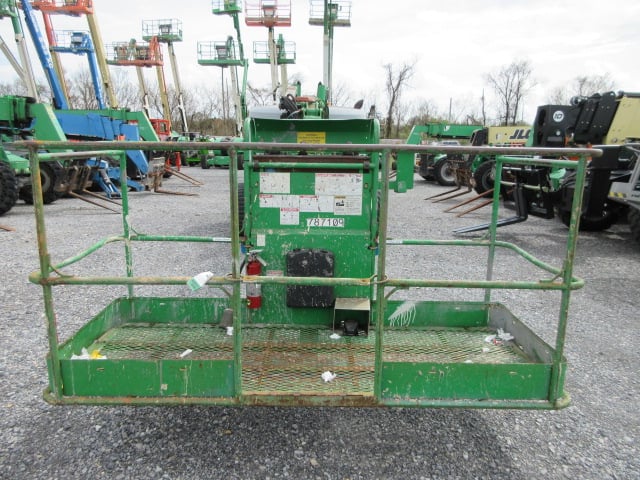 Used 2016 GENIE Z-62/40 Articulating Boom Lift