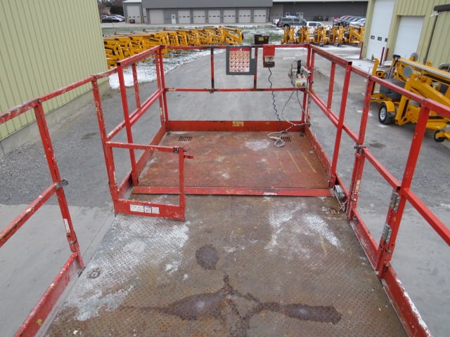 Used 2013 SKYJACK SJ9250 RT Scissor Lift