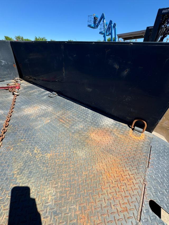 Used 2019 JLG UT49 Trailer